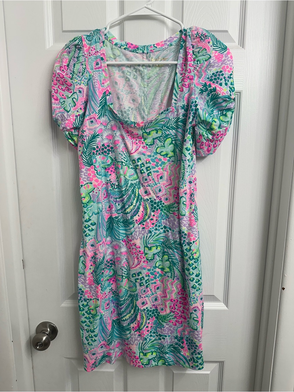 Lilly Pulitzer Pink & Teal Tropical Print Puff-Sleeve Dress